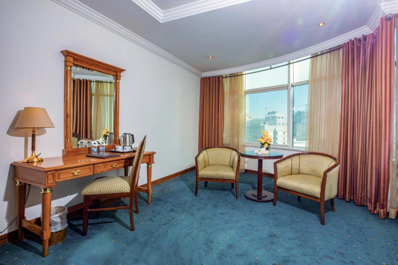 Bristol Hotel Ammán Exteriér fotografie A room at the hotel